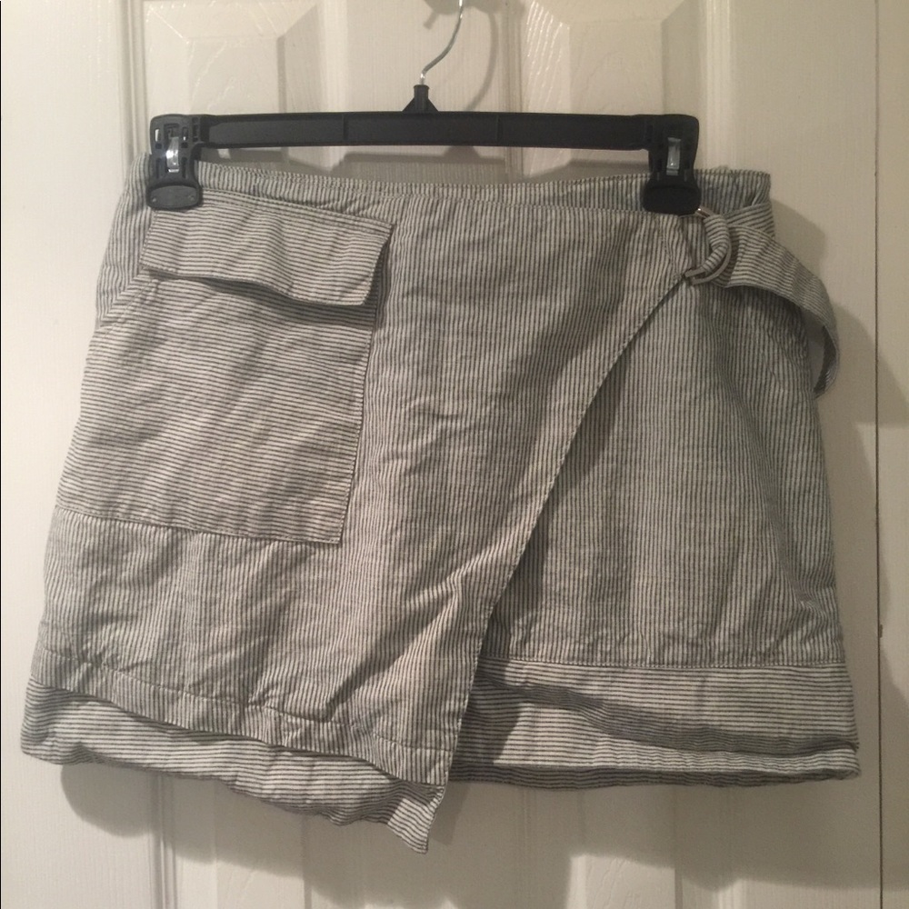 Karen Mullen striped mini skort size 8